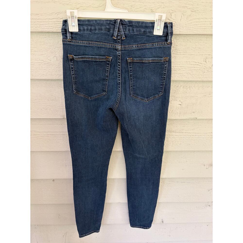 Good American Skinny Jeans Size 6/28 Medium Wash Stretch Denim - Picture 6 of 10